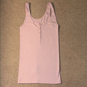 pink tank top 💖